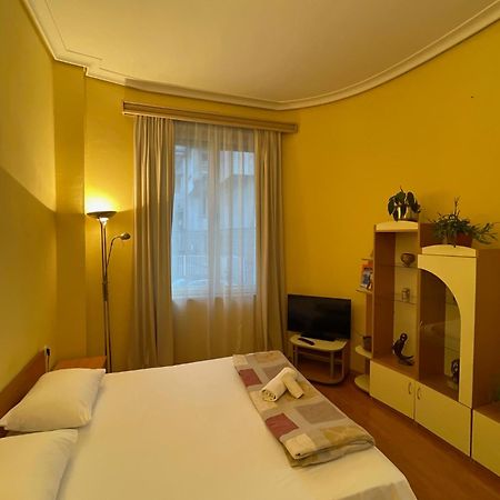 The English Guest House Ruse Esterno foto