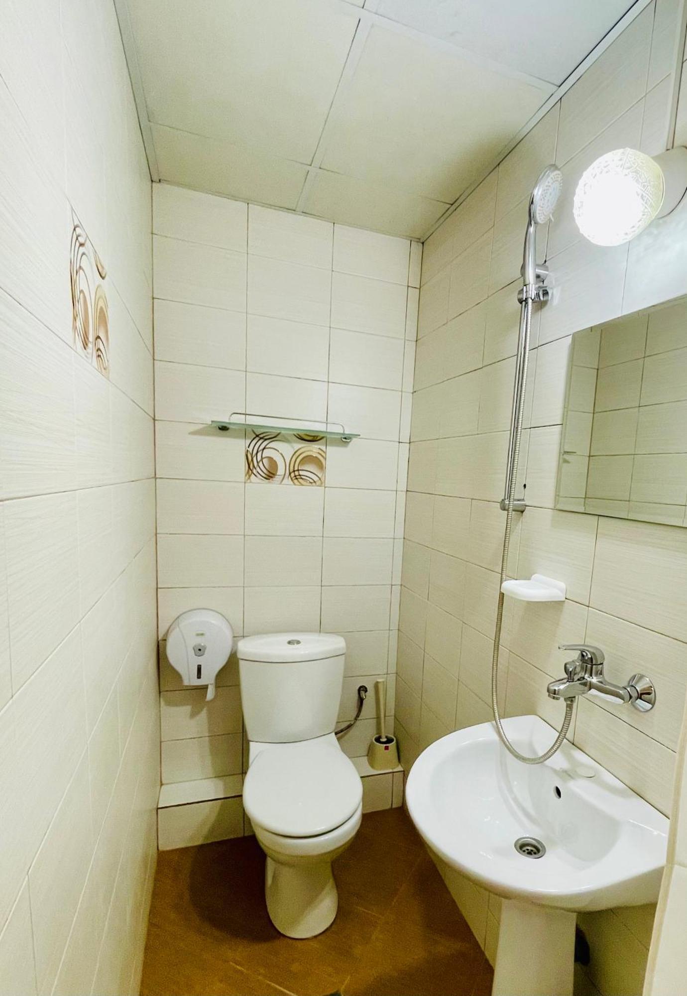 The English Guest House Ruse Esterno foto