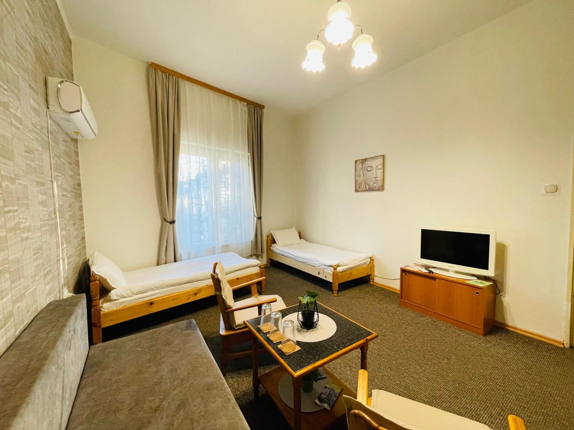 The English Guest House Ruse Esterno foto